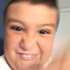 Meet your Posher, Eduardo